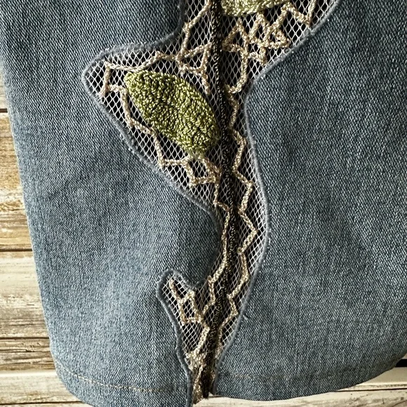 🌸 Lara Erica Embroidered Floral Wide Leg Jeans Size 6 Boho Statement - Picture 8 of 12